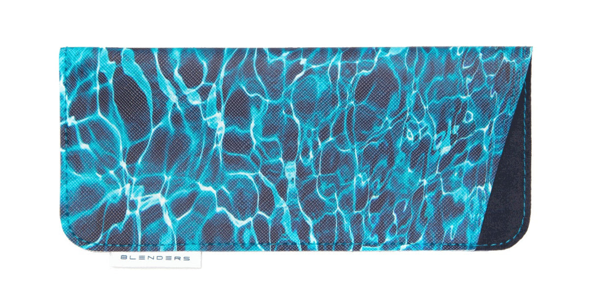 Poolside Sleeve